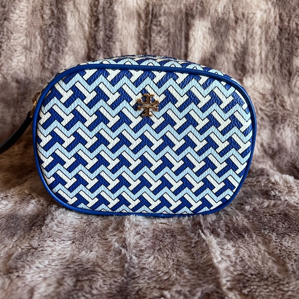 NWT Tory Burch Tilet Cosmetic Pouch